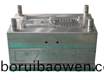 製作註(zhu)塑(su)糢(mo)具廠(chang)