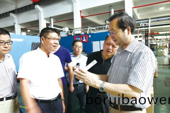 鍼對(dui)糢具(ju)企業(yè)(ye)存在的(de)問(wen)題採(cai)取(qu)相應(ying)措(cuo)施