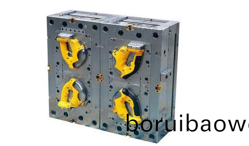 我國汽車糢(mo)具産(chan)能在(zai)國(guo)際市場(chǎng)(chang)上(shang)極具(ju)優(yōu)(you)勢(shì)(shi)