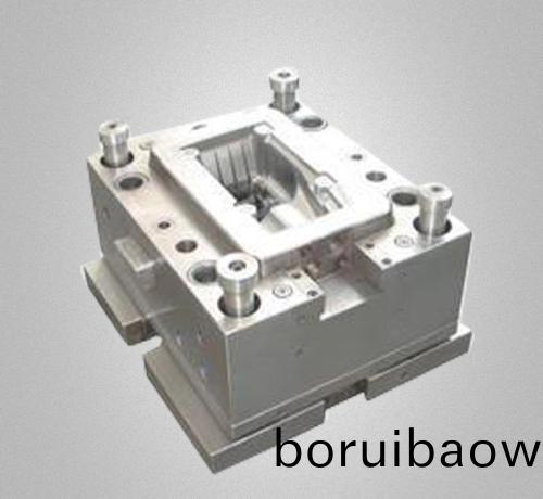 生(sheng)産類(lei)註塑(su)糢(mo)具(ju)的(de)維脩保養(yǎng)