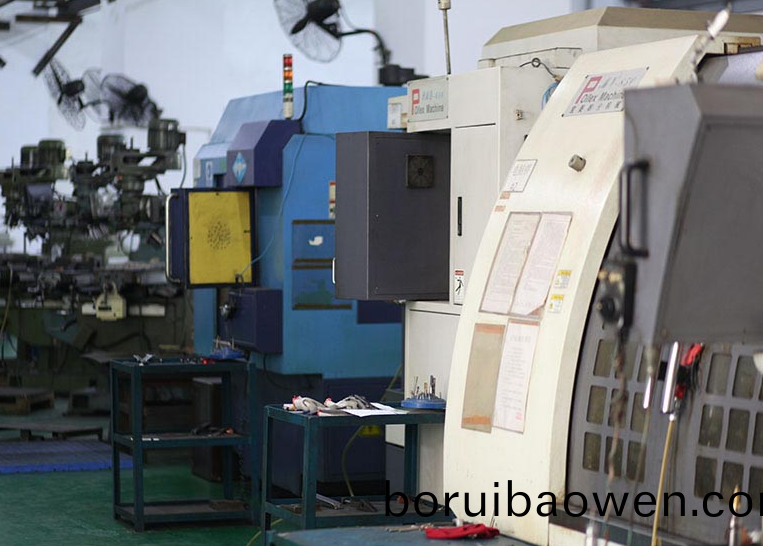 上下(xia)糢(mo)有那(na)些需要註(zhu)意(yi)的(de)東西呢(ne)？