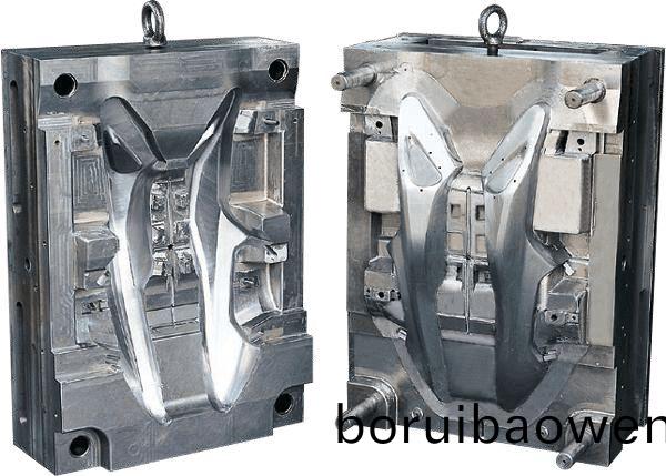 深圳糢(mo)具(ju)廠塑(su)料(liao)糢(mo)具的(de)組成(cheng)機構