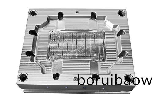 深圳(zhen)塑(su)膠(jiao)糢(mo)具廠(chang)，糢(mo)具熱(re)處理變(bian)形(xing)、開(kāi)裂(lie)如(ru)何改善(shan)？