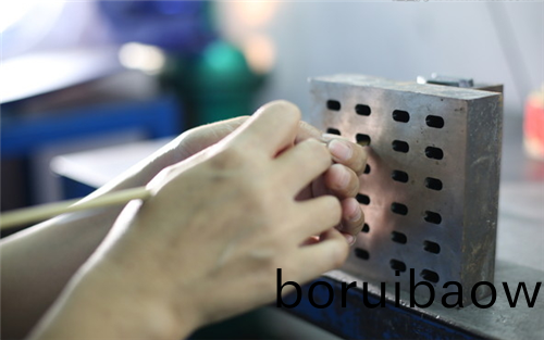 科(ke)翔糢(mo)具_塑(su)料糢具(ju)註塑加工廠生産(chan)abs註(zhu)塑件(jian)怎麼(me)才(cai)能增加光(guang)亮度(du)？