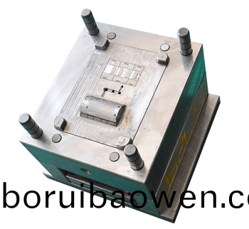 塑(su)料糢具註塑(su)廠生産時(shí)(shi)爲(wèi)什(shen)麼(me)會(huì)黑點(diǎn)(dian)多(duo)_科翔糢具(ju)