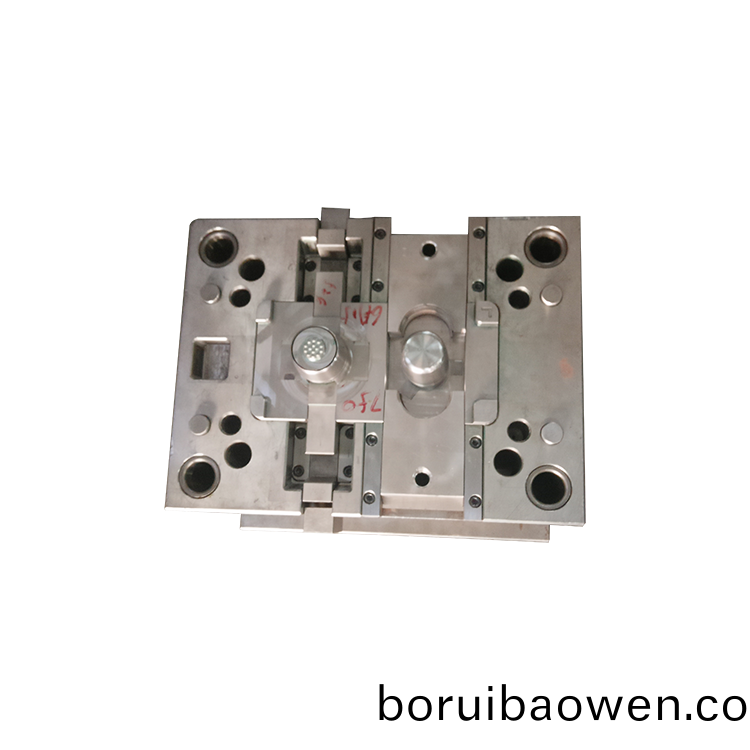 註塑糢(mo)具(ju)的(de)組(zu)成有幾(ji)種？深圳(zhen)糢(mo)具(ju)廠(chang)哪(na)傢好